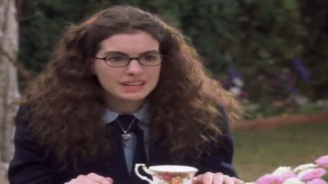  - the-princess-diaries-fragman-9_4249343-14_640x360